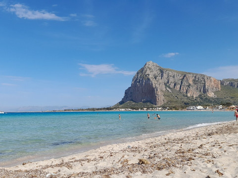 Athena Bed & Breakfast主图