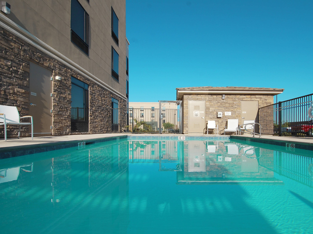 北拉斯维加斯酒店住宿-SpringHill Suites by Marriott Las Vegas North Speedway