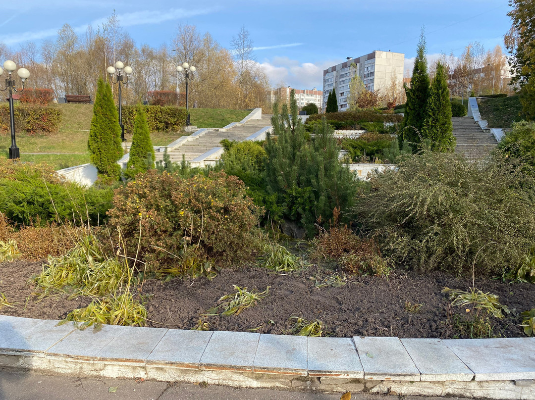 Recreation Area at the Lower Kamenskiy Pond景点图片