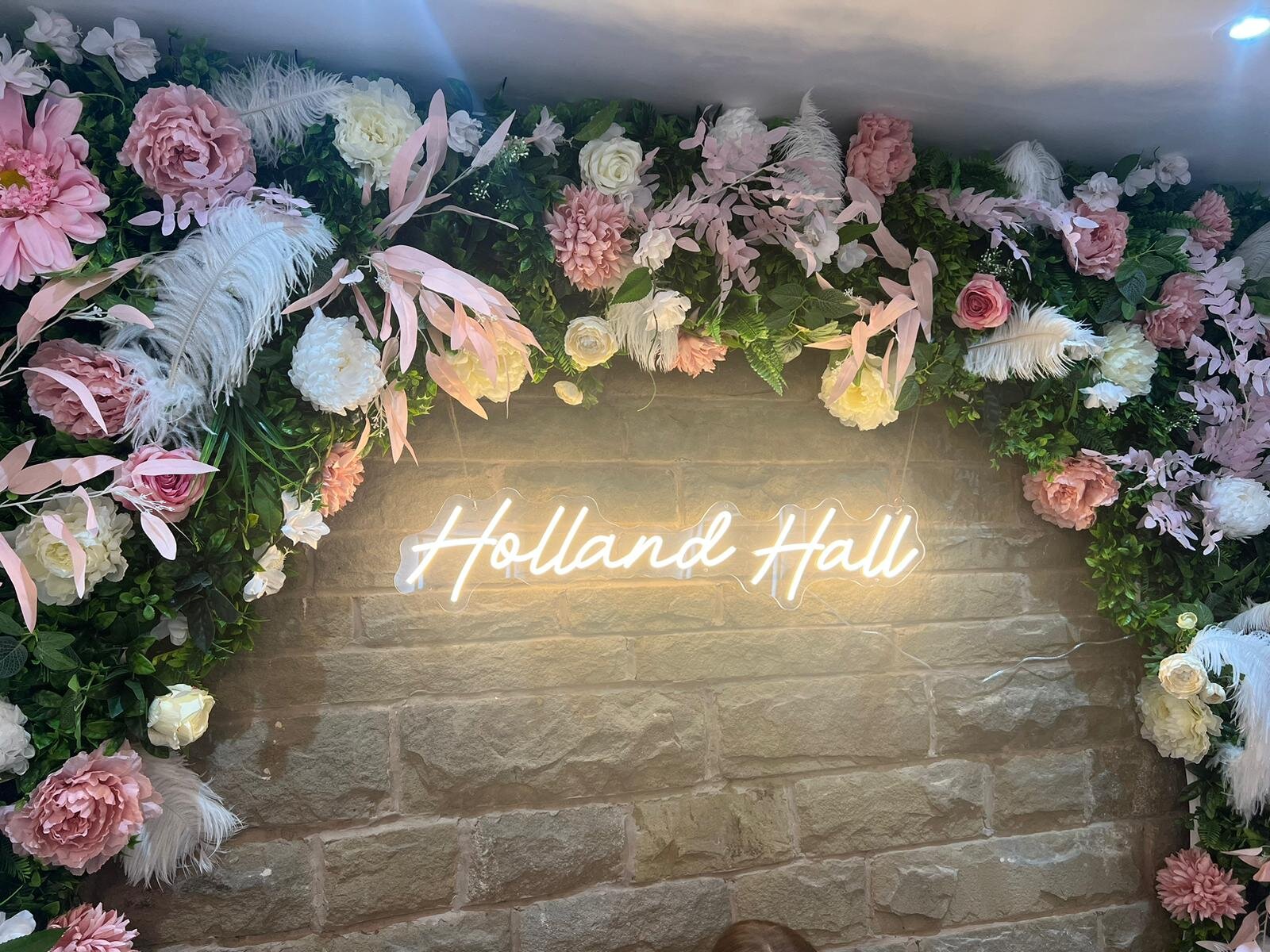 Holland Hall-客卧