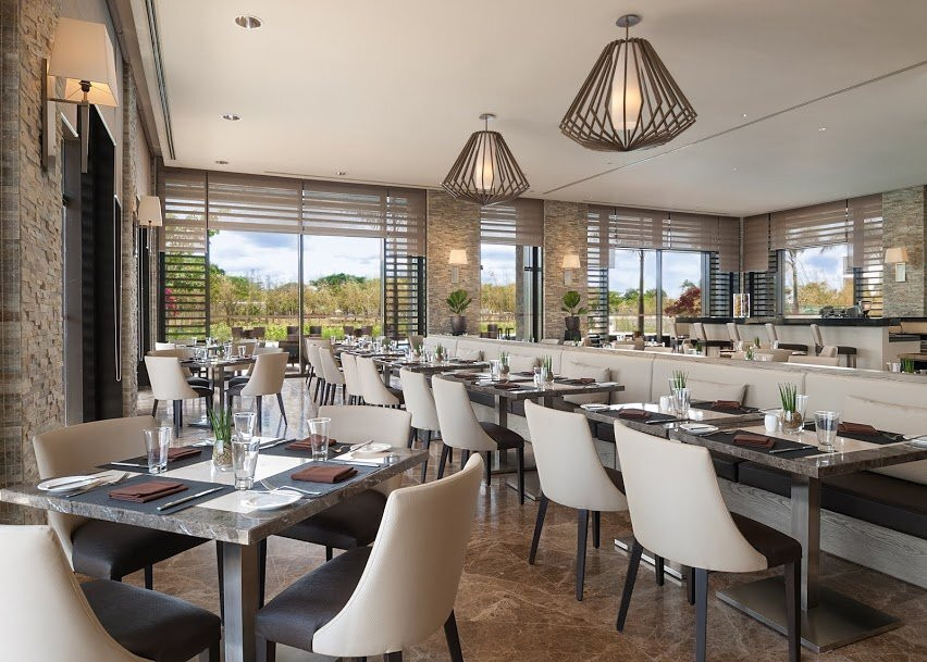 Seda Ayala Center Cebu主图