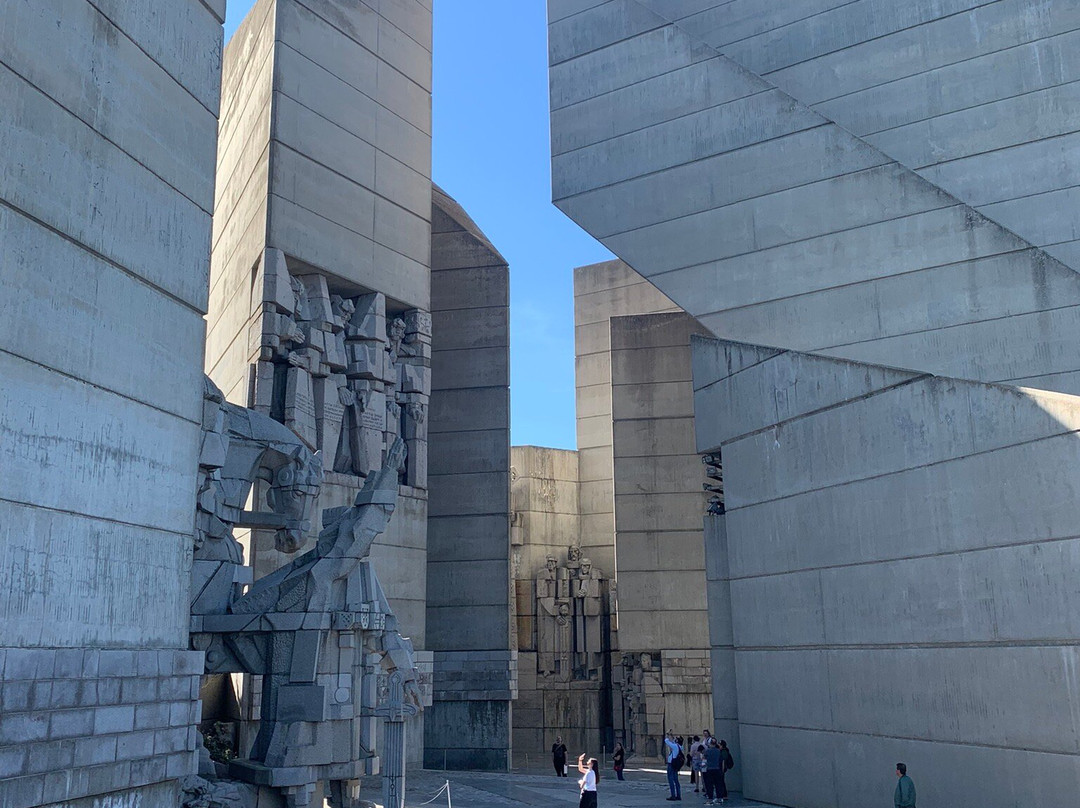 Monument "1300 Years of Bulgaria"-舒门必去景点