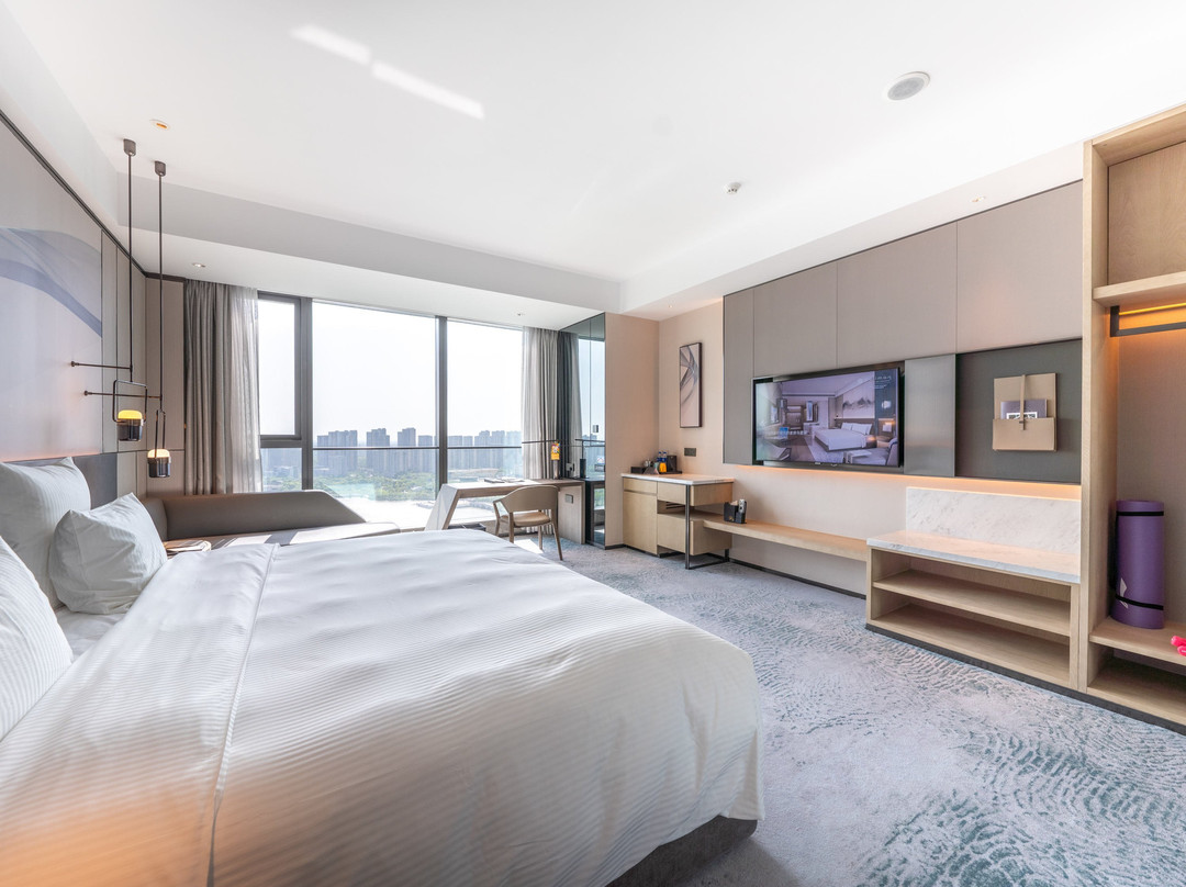 平湖卓越铂尔曼酒店主图