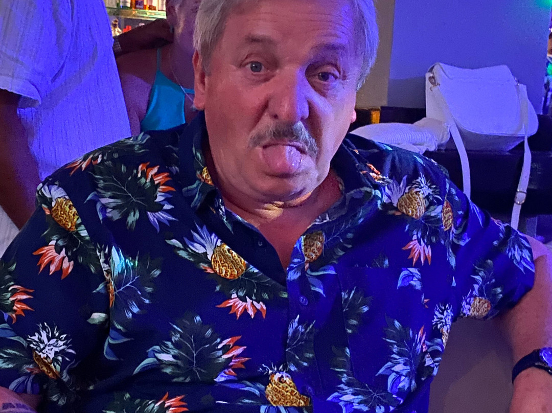 Pristine Hotel主图