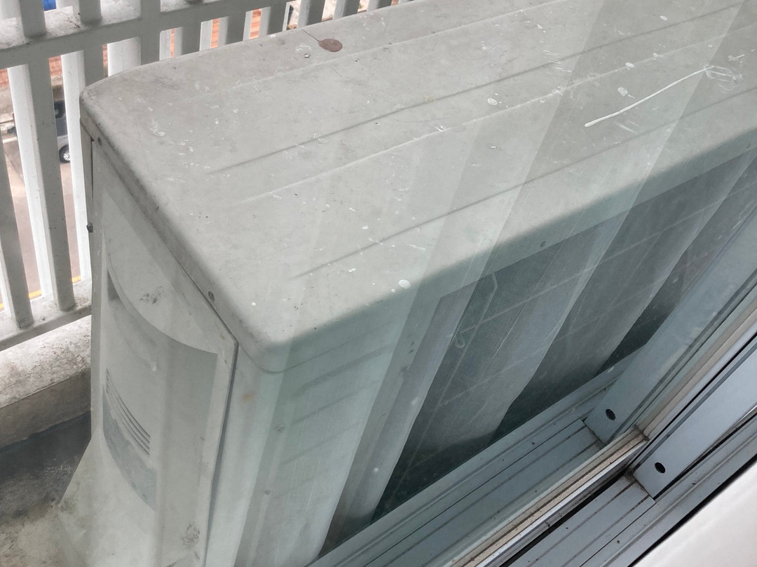 水晶宫酒店主图