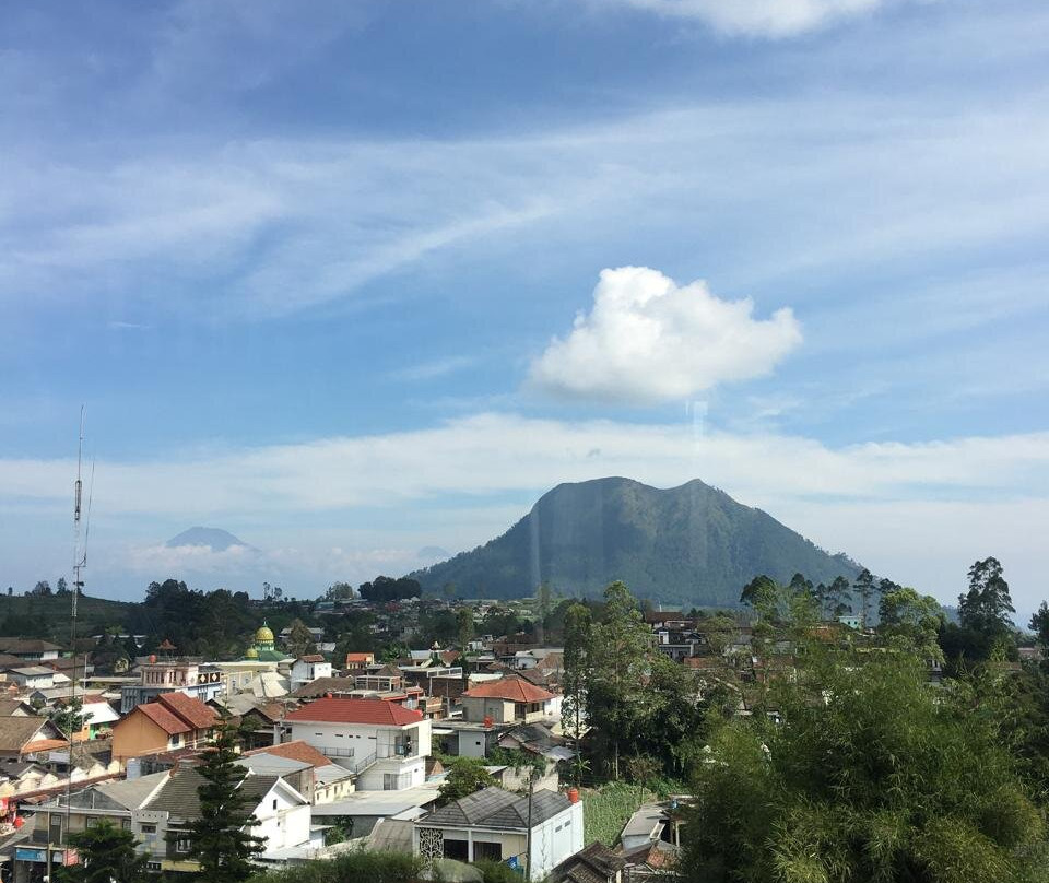 Sunsetfalls Gardens and Resort主图