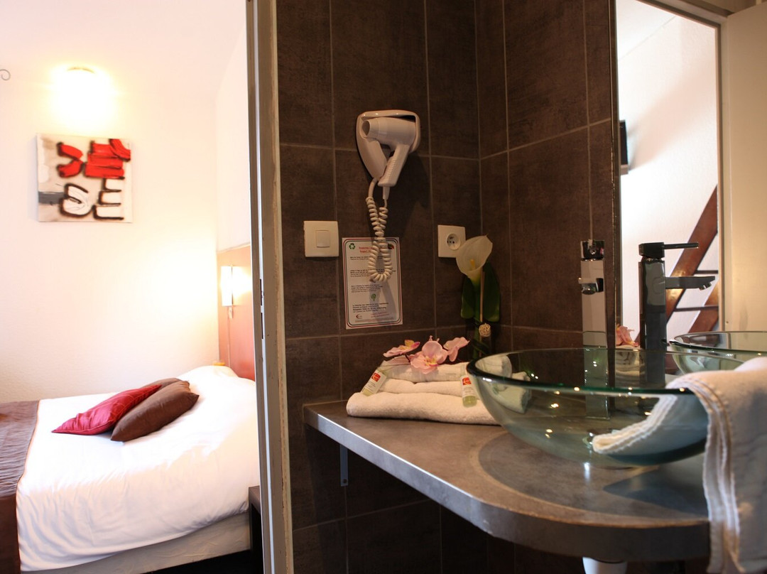 Hotel Gil de France主图