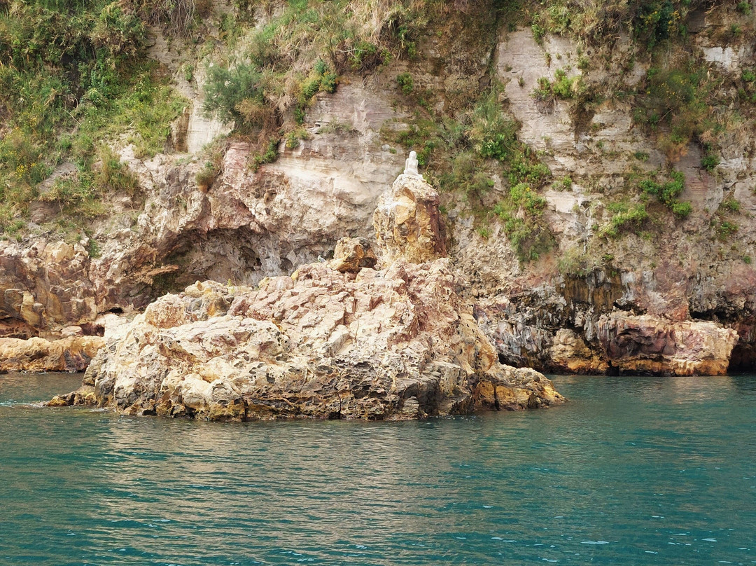 Statua Della Sirenetta Davanti Al Porto Di Levante景点图片