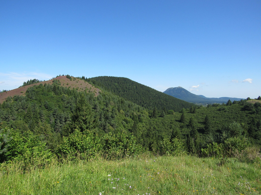 Puy de la Vache景点图片