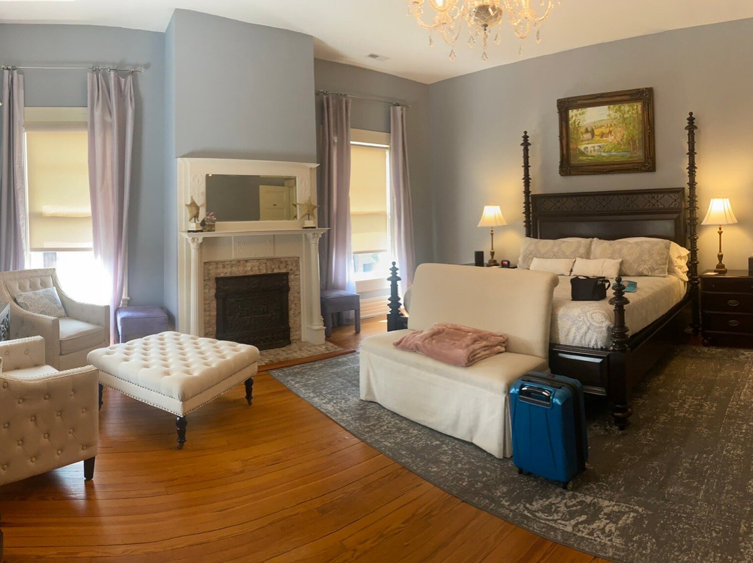 The Jarvis At 220主图