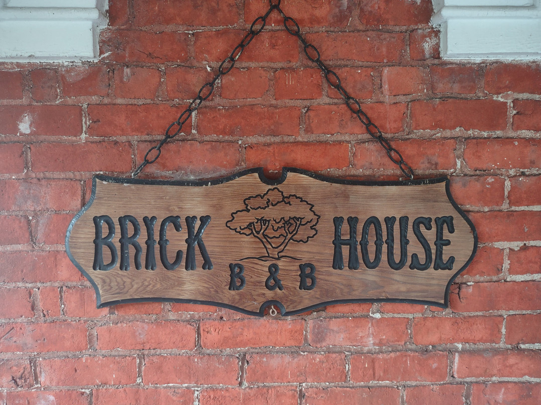 Brick House Bed & Breakfast主图