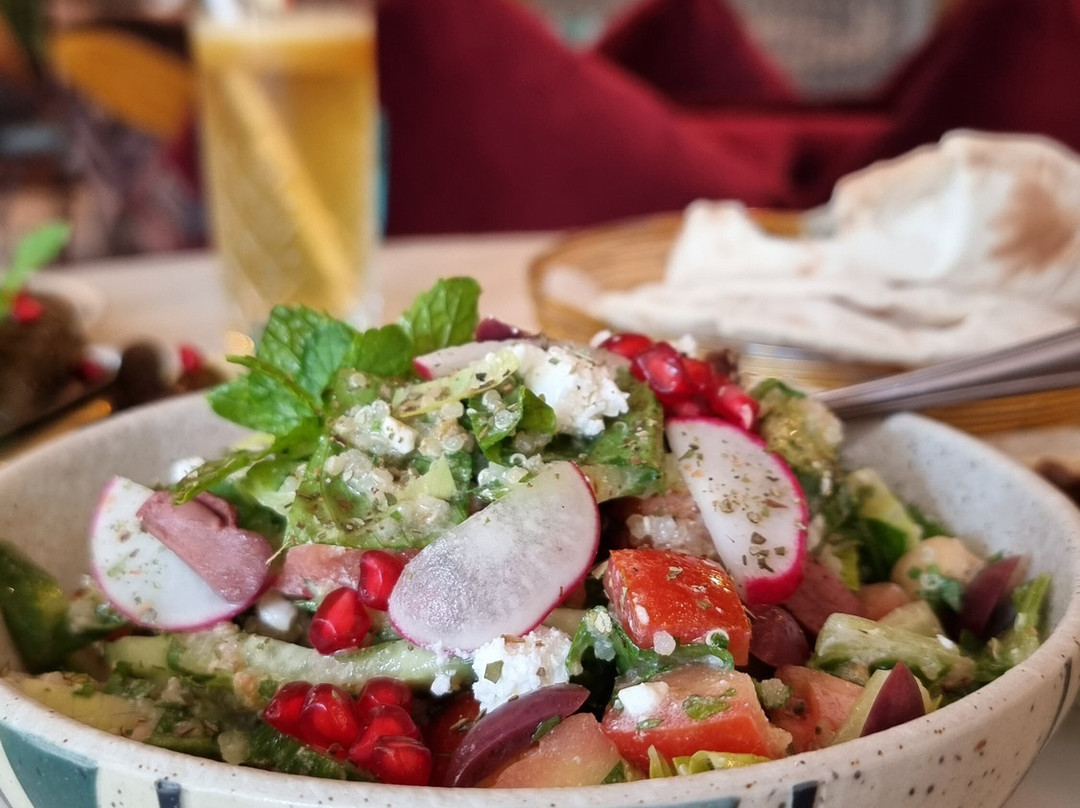 Zallaq餐馆和美食-Zahrat Al Fayrouz