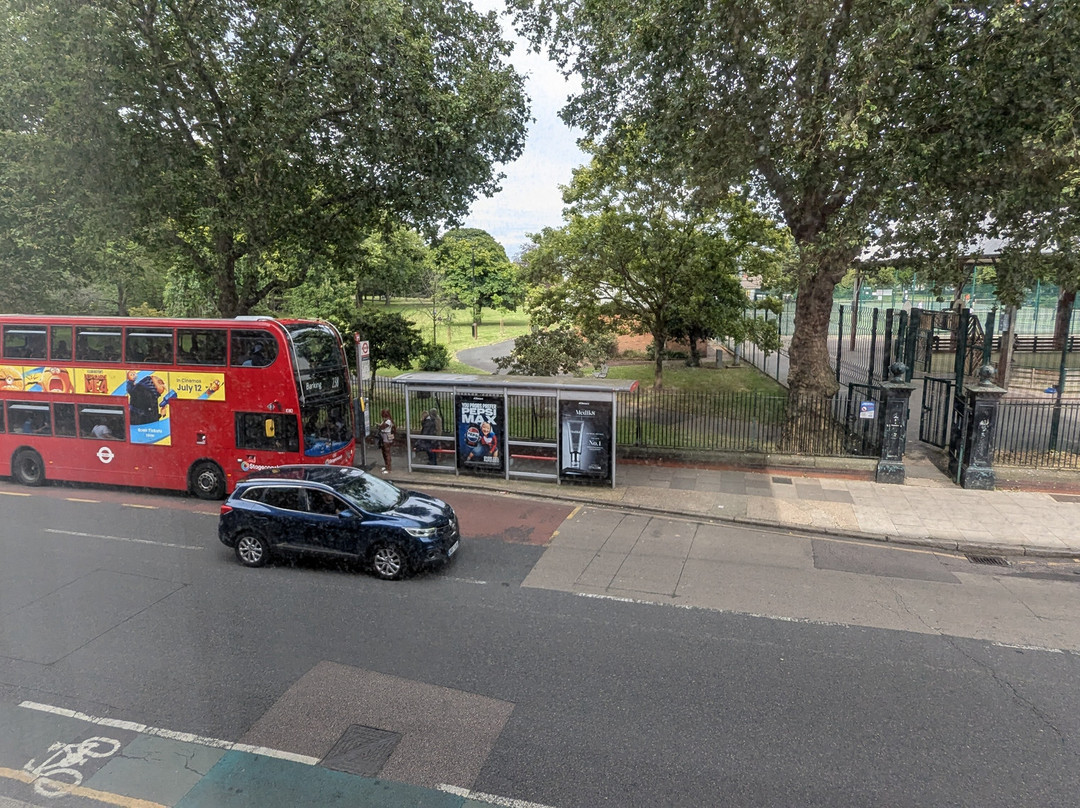 Roomzzz Aparthotel London Stratford主图