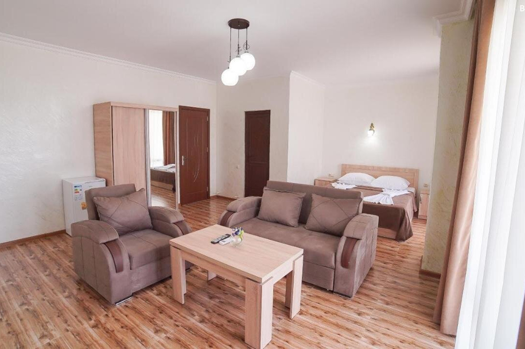 Hotel Chakvi