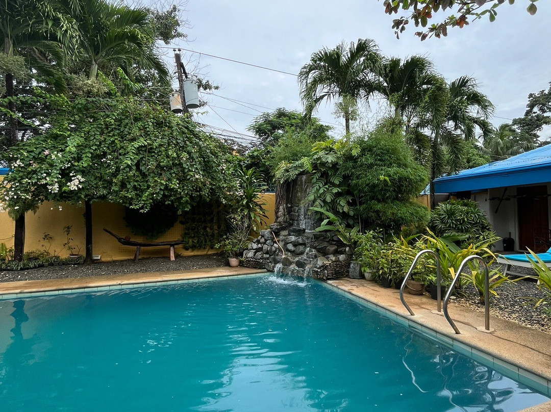 玫瑰之花别墅酒店主图