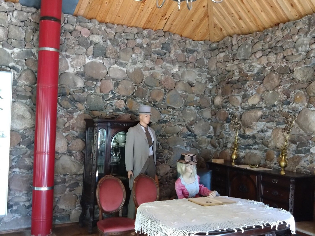Bistrampolis Manor Hotel主图