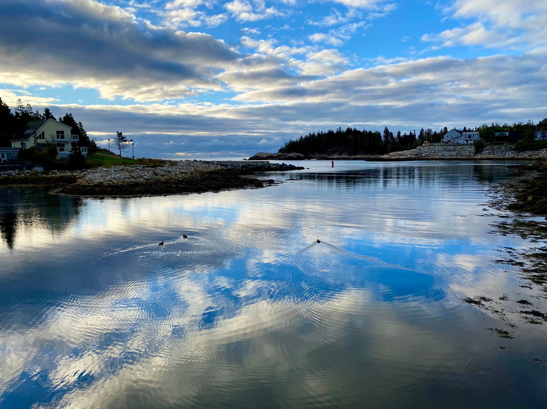 Sal's Bed & Breakfast By the Sea主图