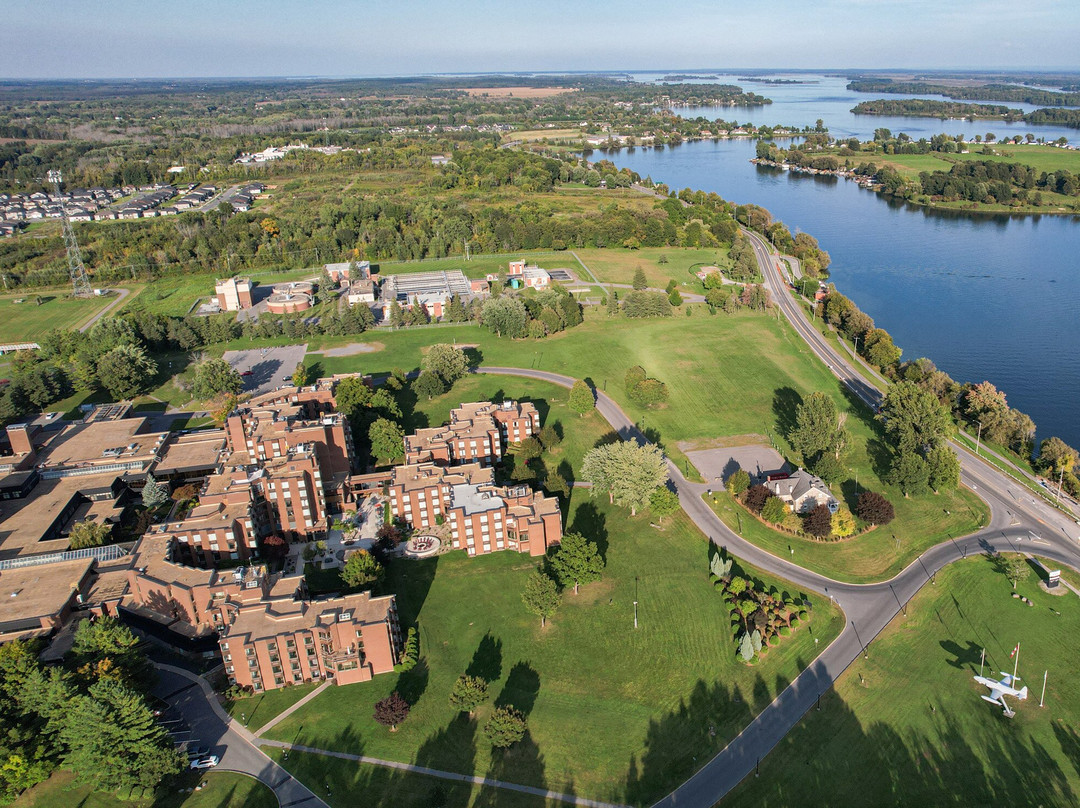 Dev Hotel And Conference Centre