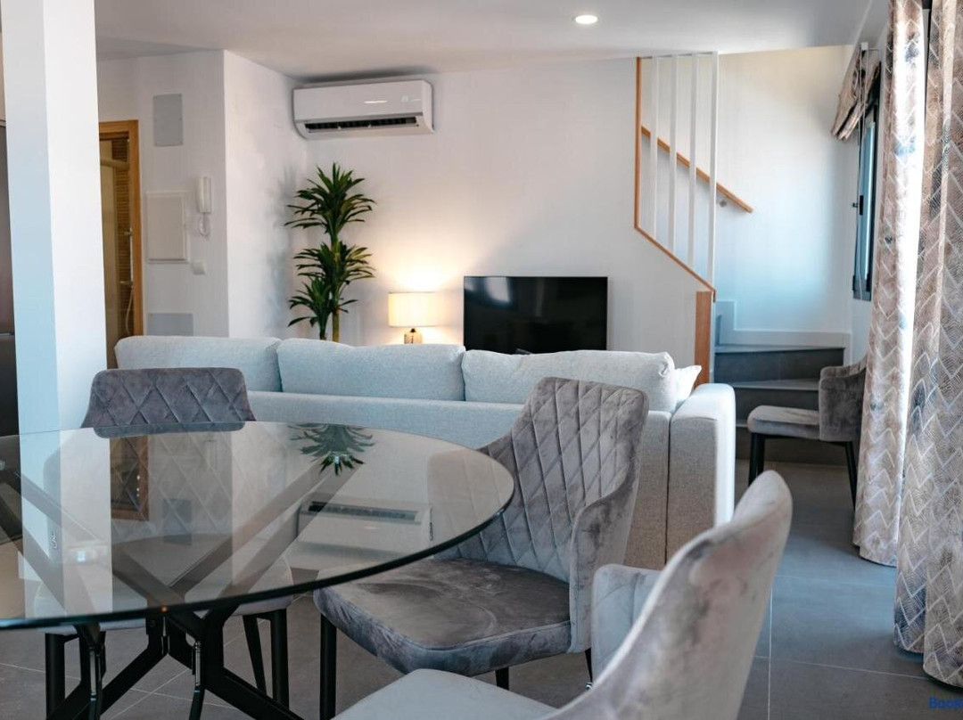 Apartamentos Virgen Del Carmen