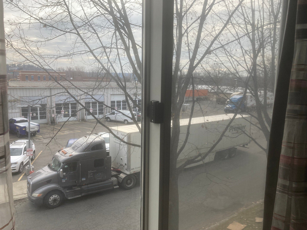 斯普林菲尔德希尔顿花园旅馆主图