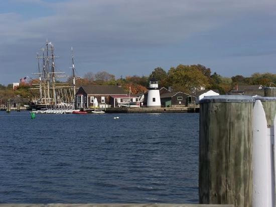 The Carriage House at 26 Pearl主图