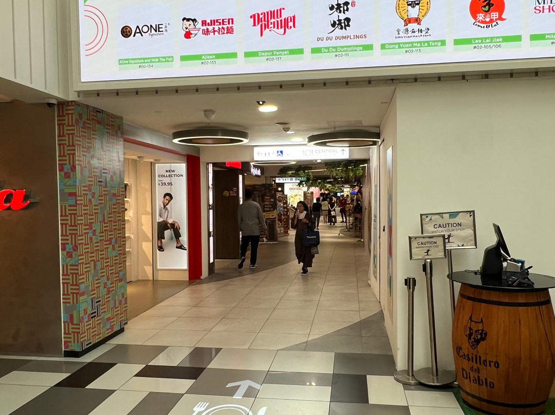 Tiong Bahru Plaza-新加坡必去景点