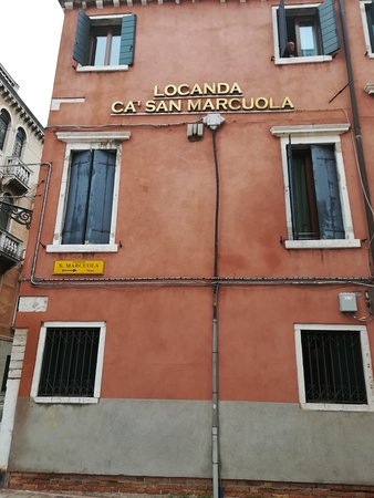 洛坎达卡圣玛库拉酒店-浴室