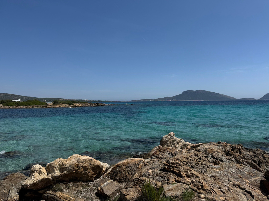 Cala Sos Aranzos-Golfo Aranci必去景点