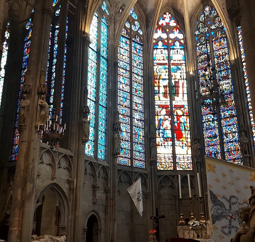 Carcassonne Cathedral景点图片