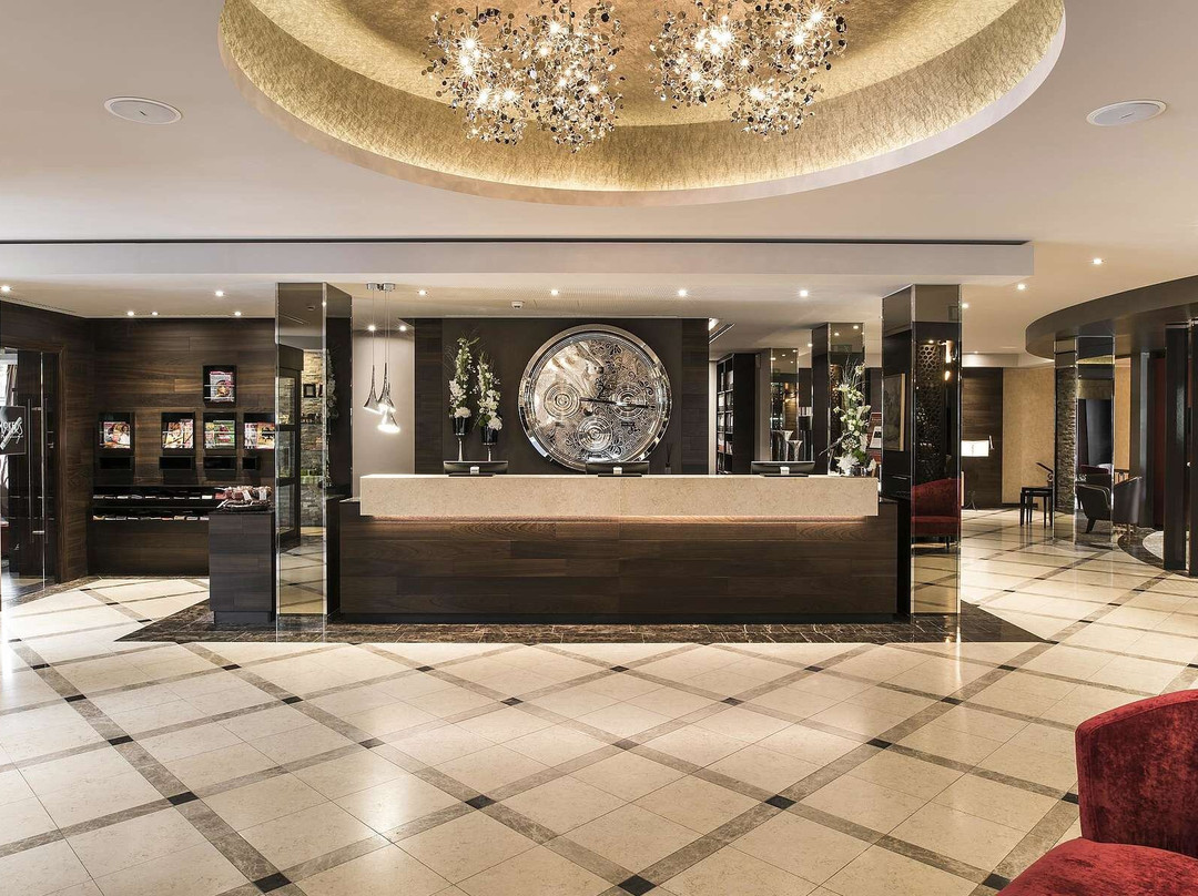 Land & Golf Hotel Stromberg主图