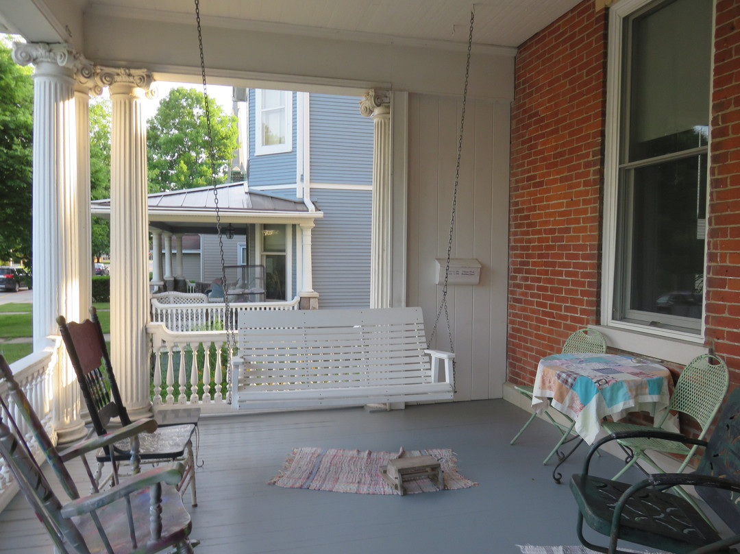 Inn on South 5th主图