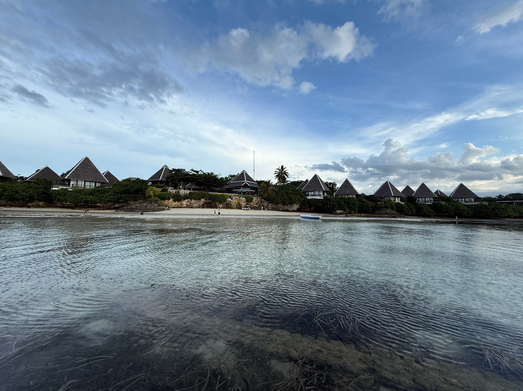 邦劳岛自然度假村主图