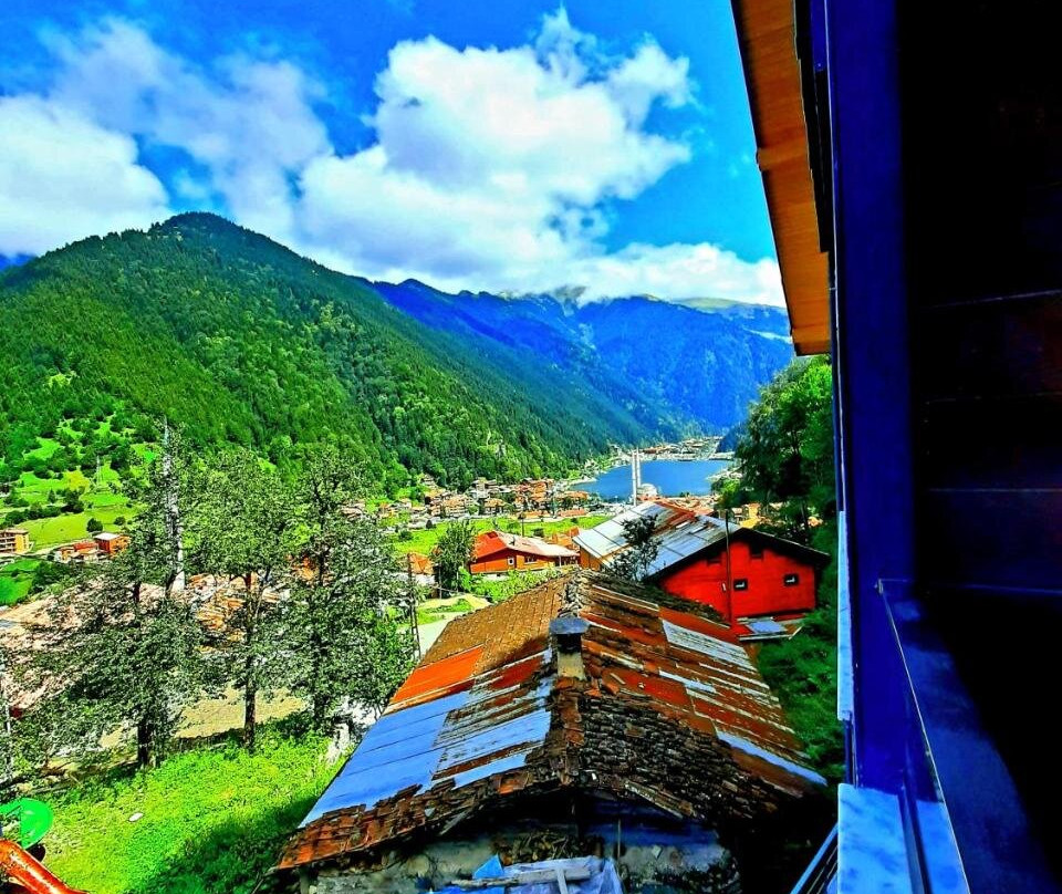 Liva Teras Uzungöl