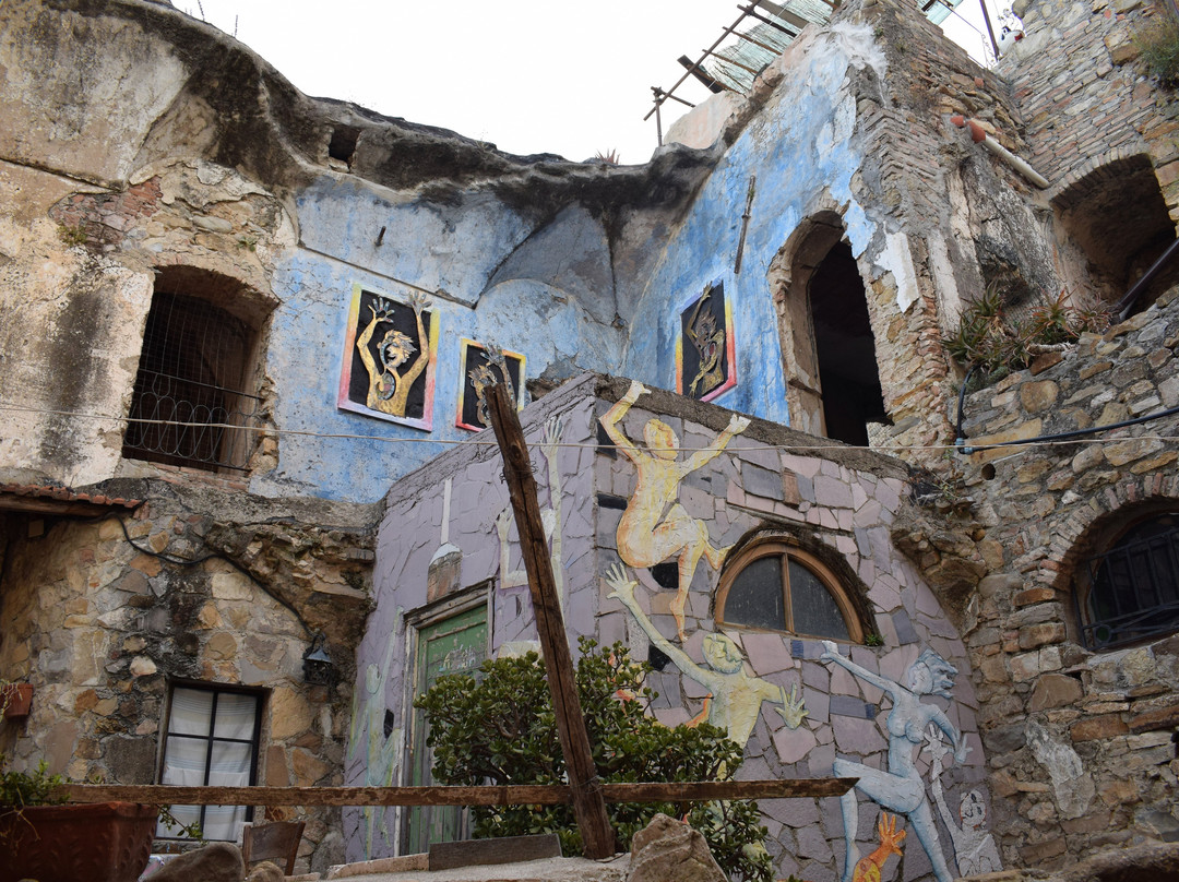 Old Bussana (Bussana Vecchia)-圣雷莫必去景点