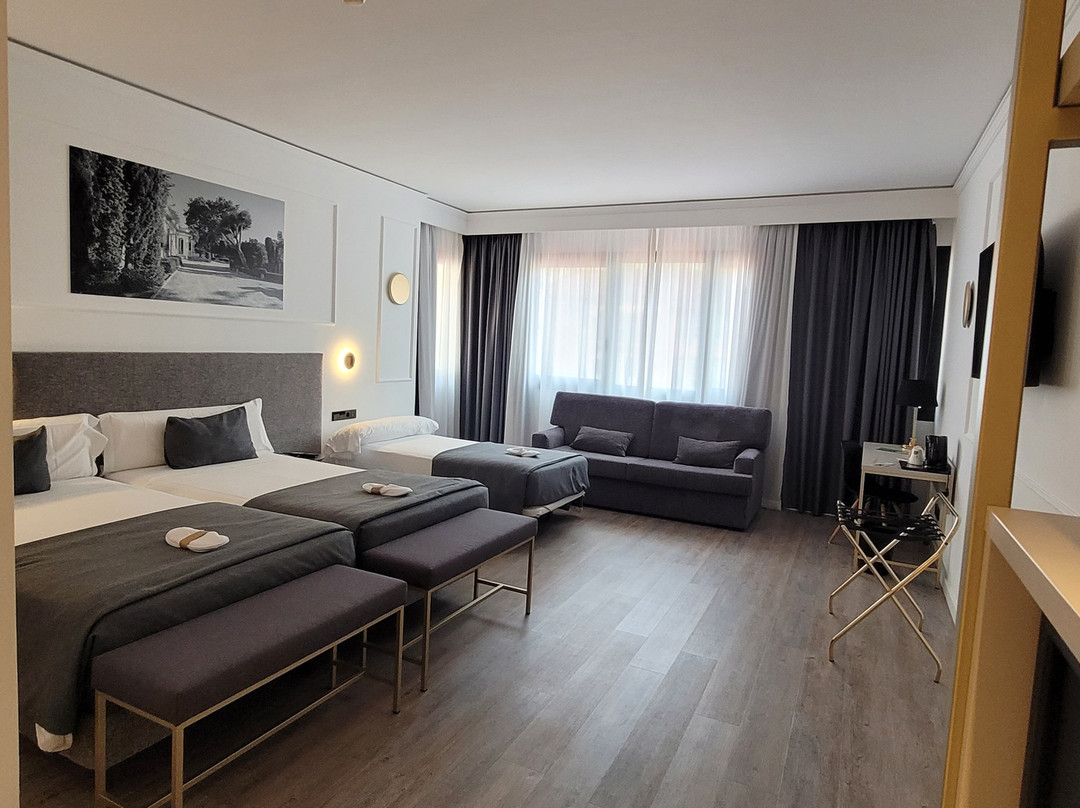 空曲里德中央酒店主图