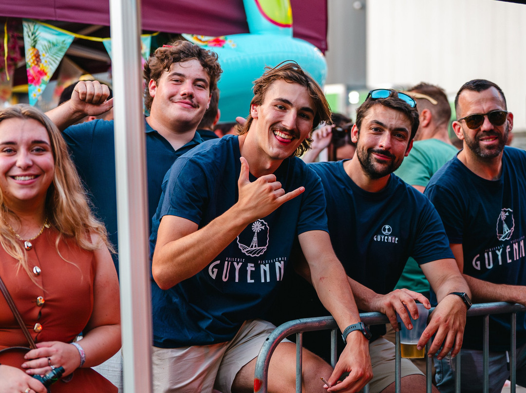 V and B Merignac-Merignac必去景点