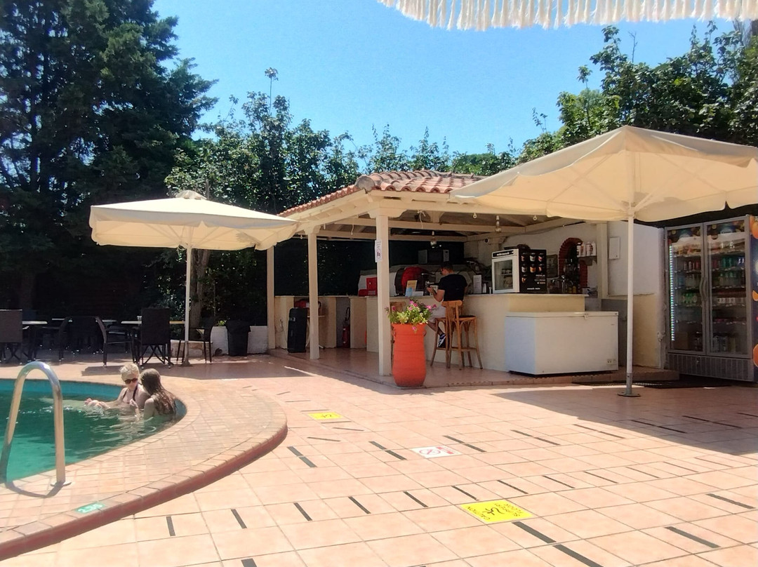 Arco Beach Hotel主图