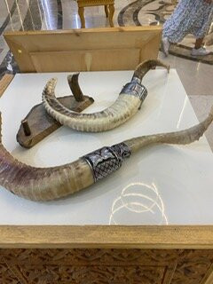 Stele with the Emblem of Tajikistan-杜尚别必去景点