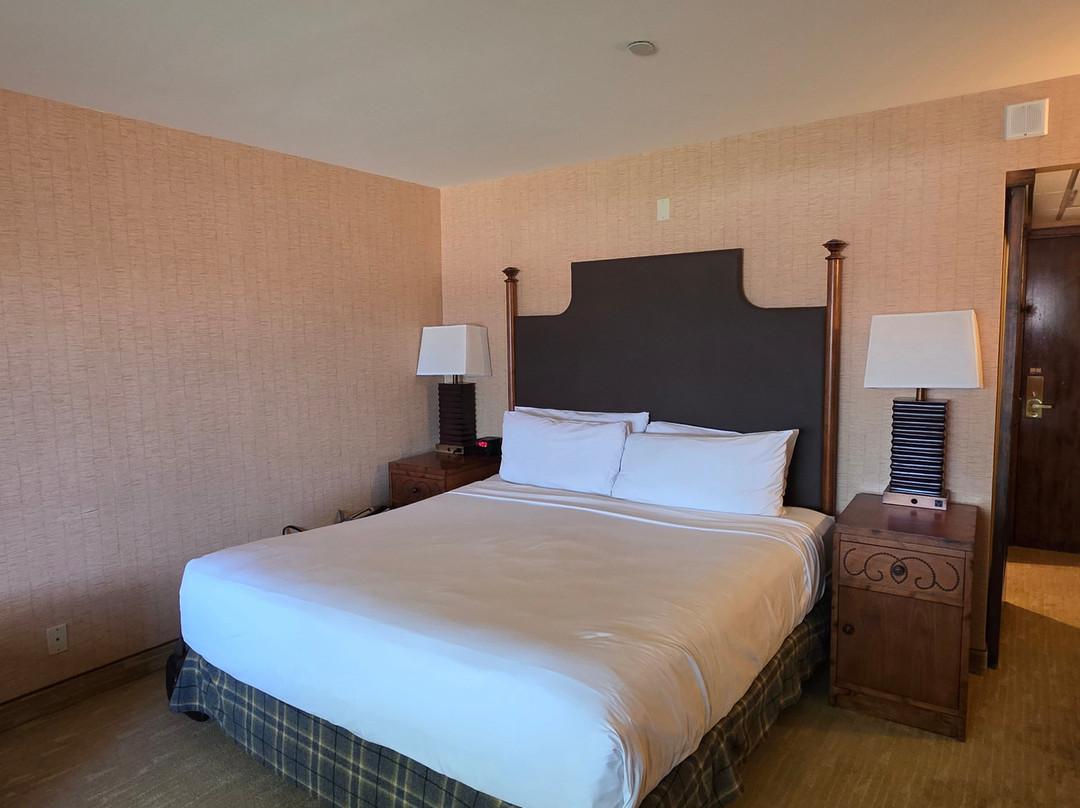 Lake Arrowhead Resort and Spa主图