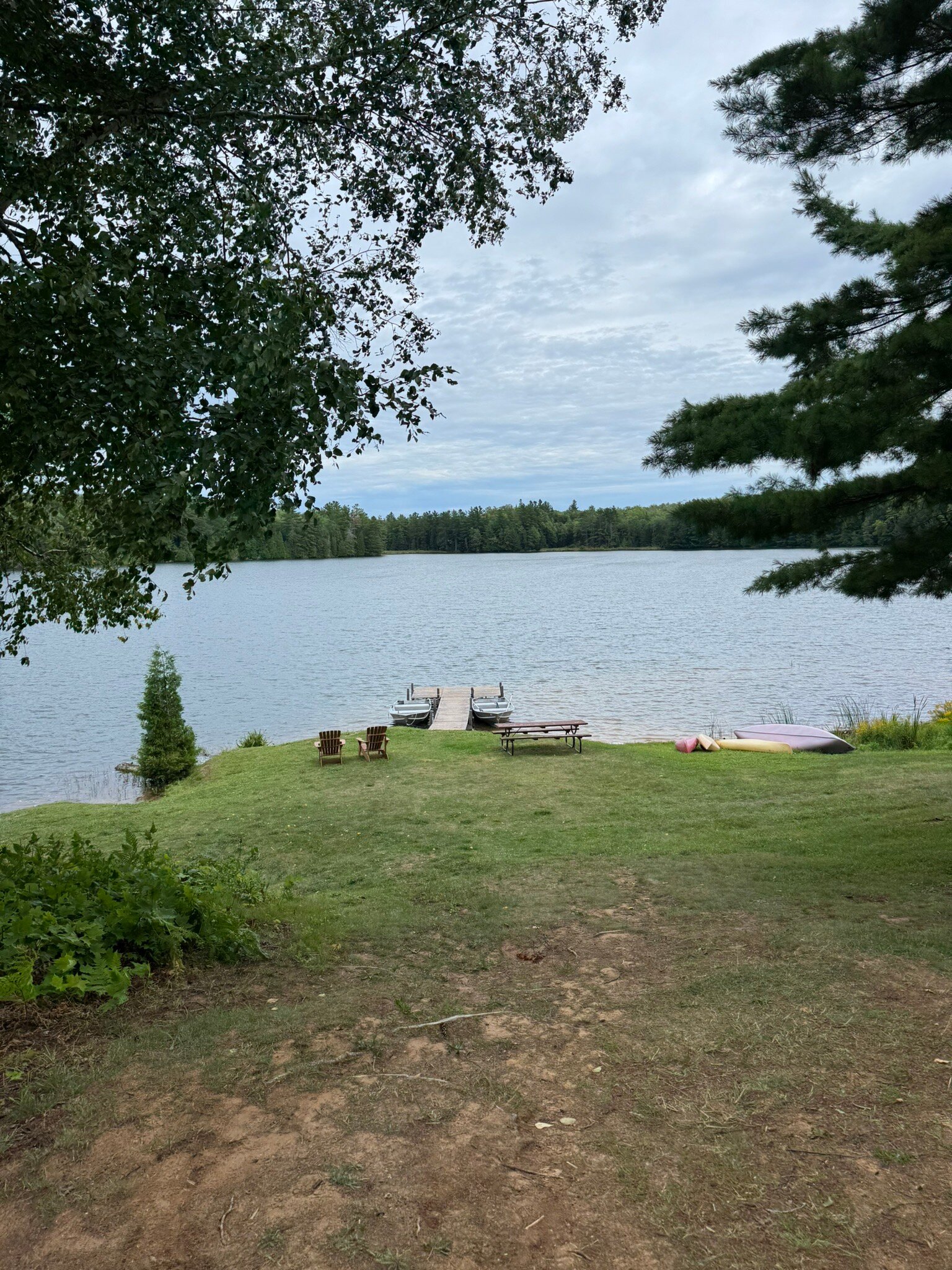Halfway Lake Cottages-官方