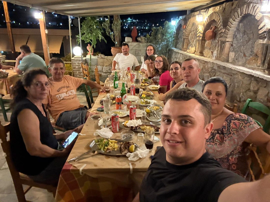 Tavérna ¨O Nótis¨