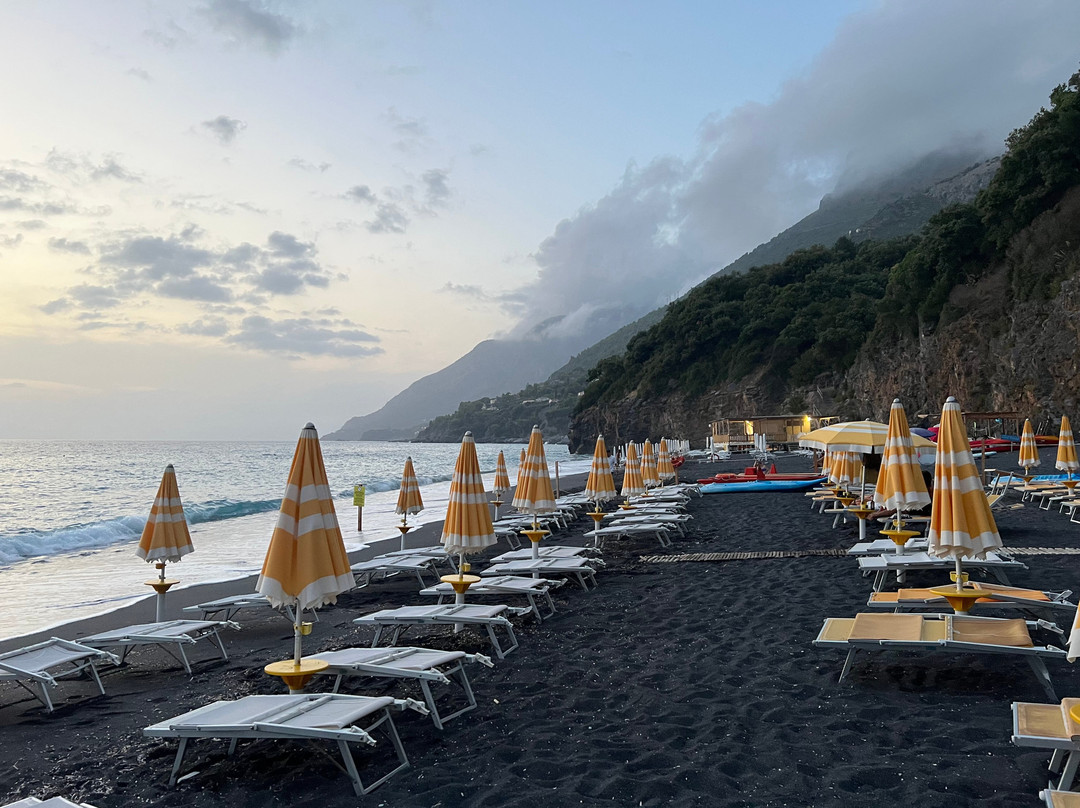 Spiaggia Nera -  Cala Jannita-马拉泰亚必去景点