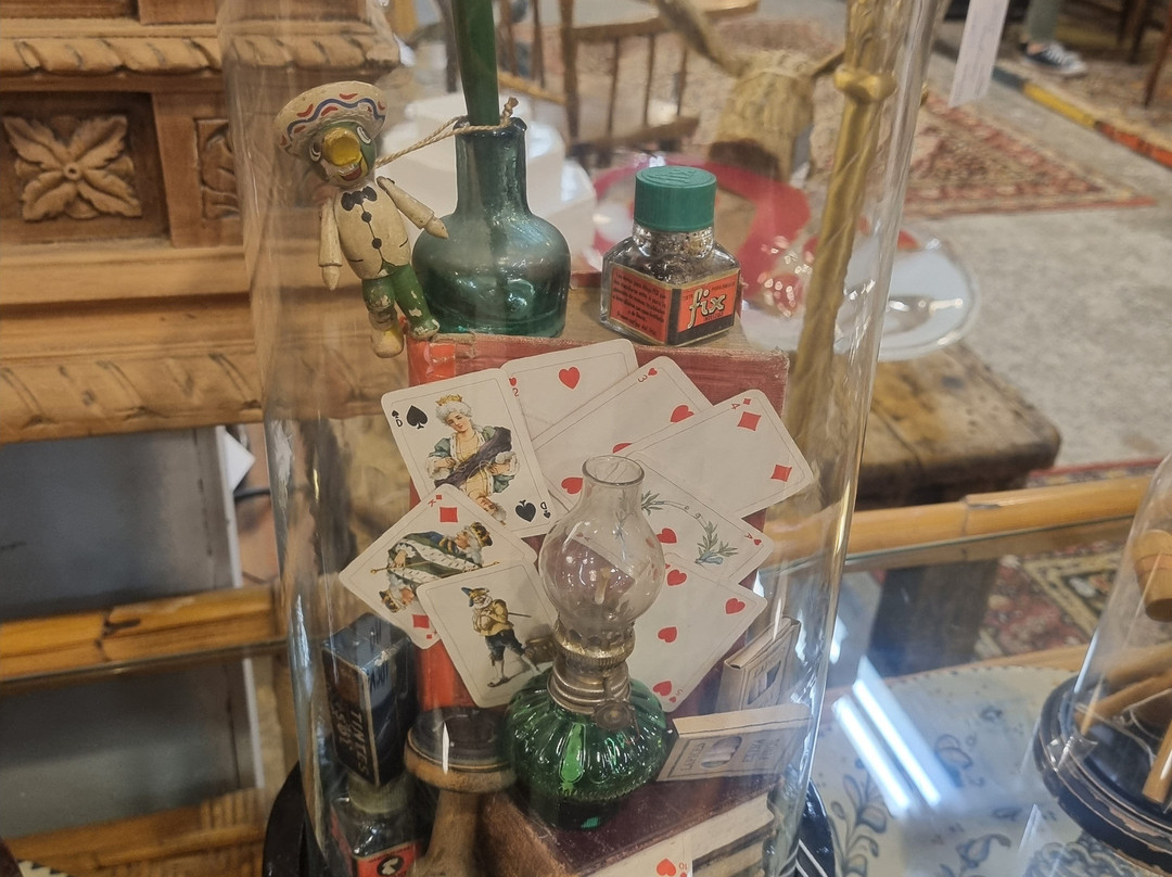 Antic Village-la Bisbal d'Emporda必去景点