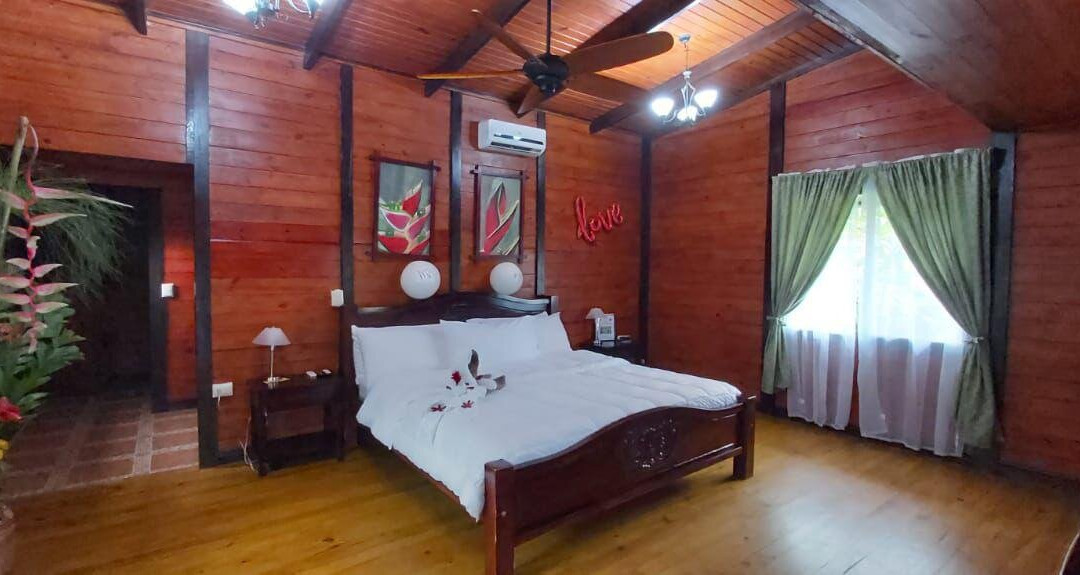 Blue River Resort & Hot Springs主图