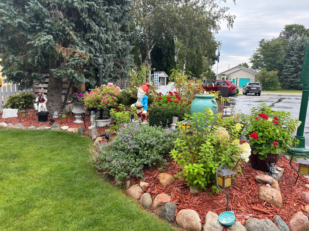 Lamplighter Motel主图