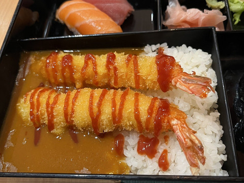 Ozuki Sushi And Pan Asian Cuisine