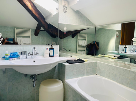 卡安杰利酒店主图