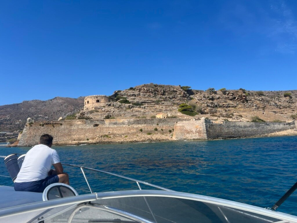 Elounda VIP Cruises-Agios Nikolaos必去景点