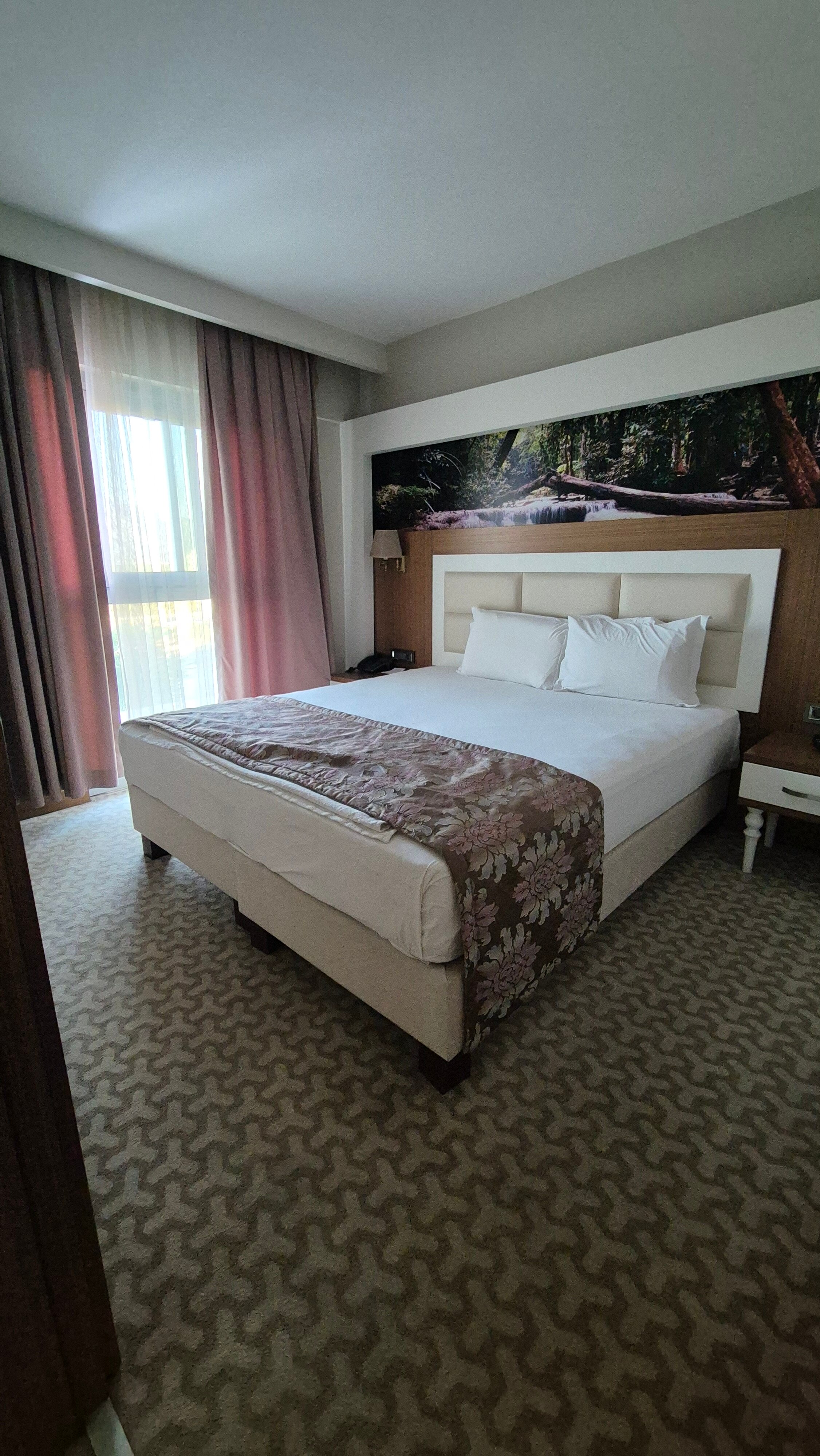 Tuna Hotel-客卧