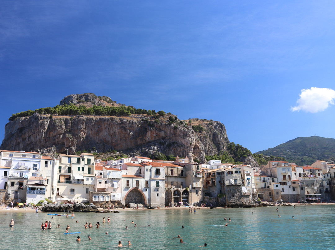 Cefalù Beach-切法卢必去景点